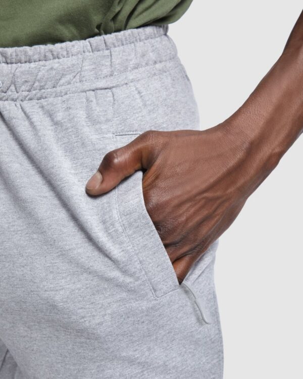 Pantalone lungo basic a gamba dritta - dettaglio 2