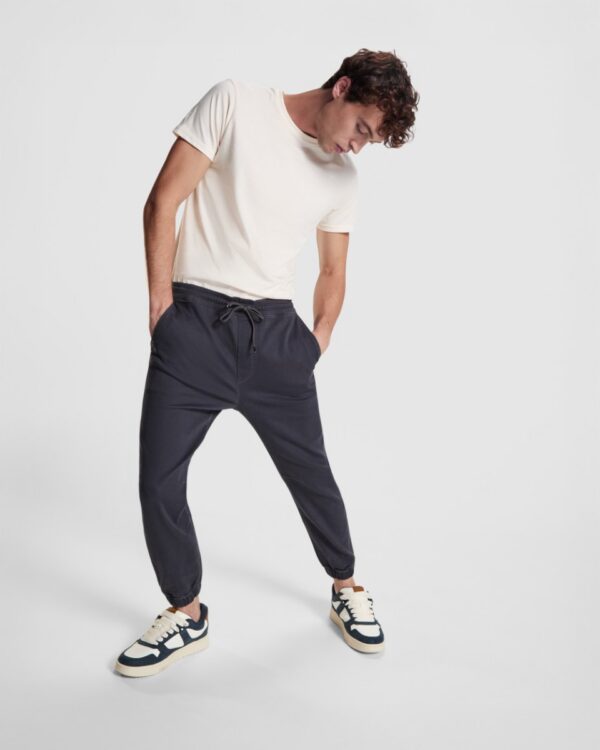 Pantaloni da jogging con elastico in vita - dettaglio 1