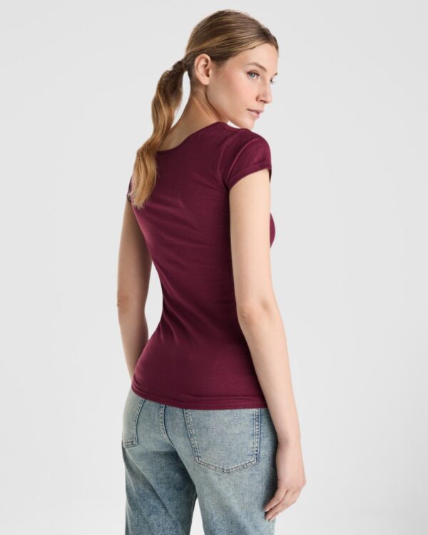 T-Shirt Donna Scollo Ampio - dettaglio 2