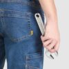 Pantaloni lunghi multitasche in denim con cuciture - dettaglio 1
