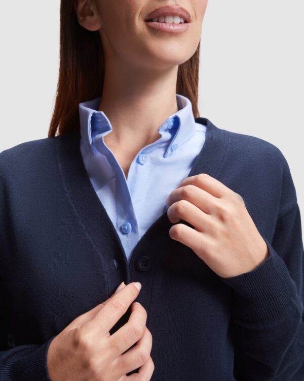 Cardigan con chiusura frontale con bottoni - dettaglio 2