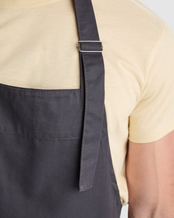 Grembiule lungo in twill riciclato - dettaglio 2